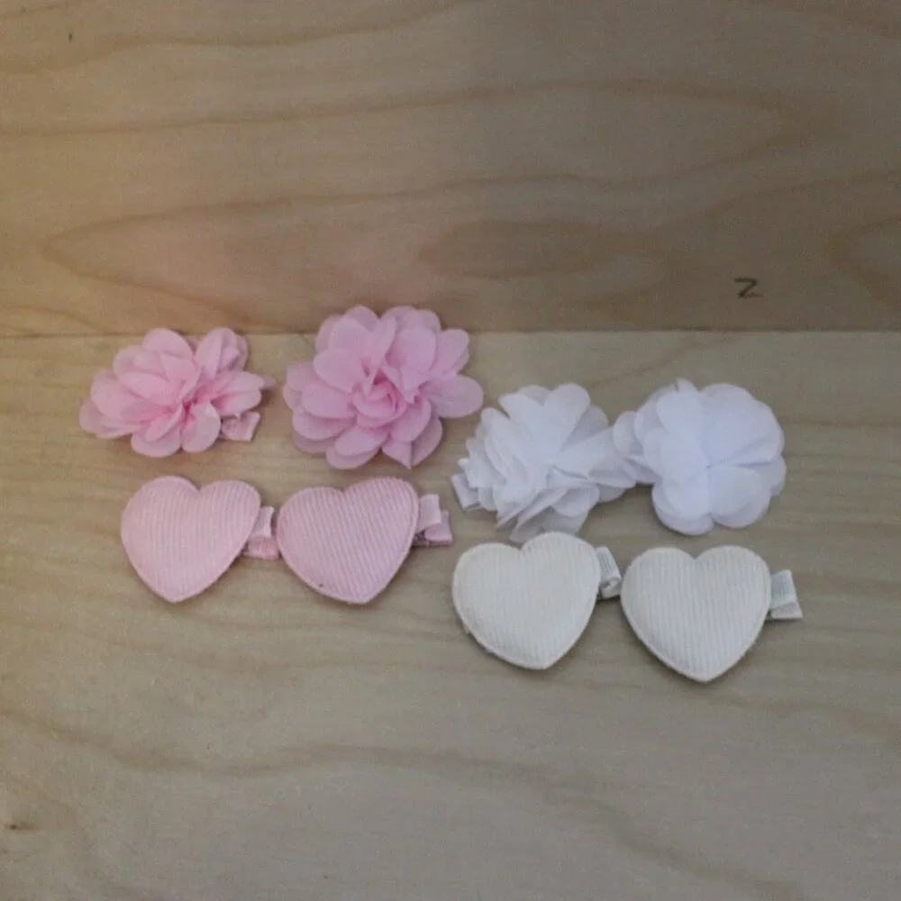 Lot of Little Girls Bows/Hair Accessories